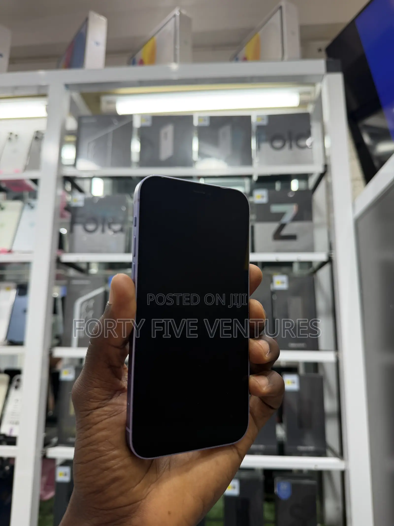 Apple iPhone 12 64 GB Purple