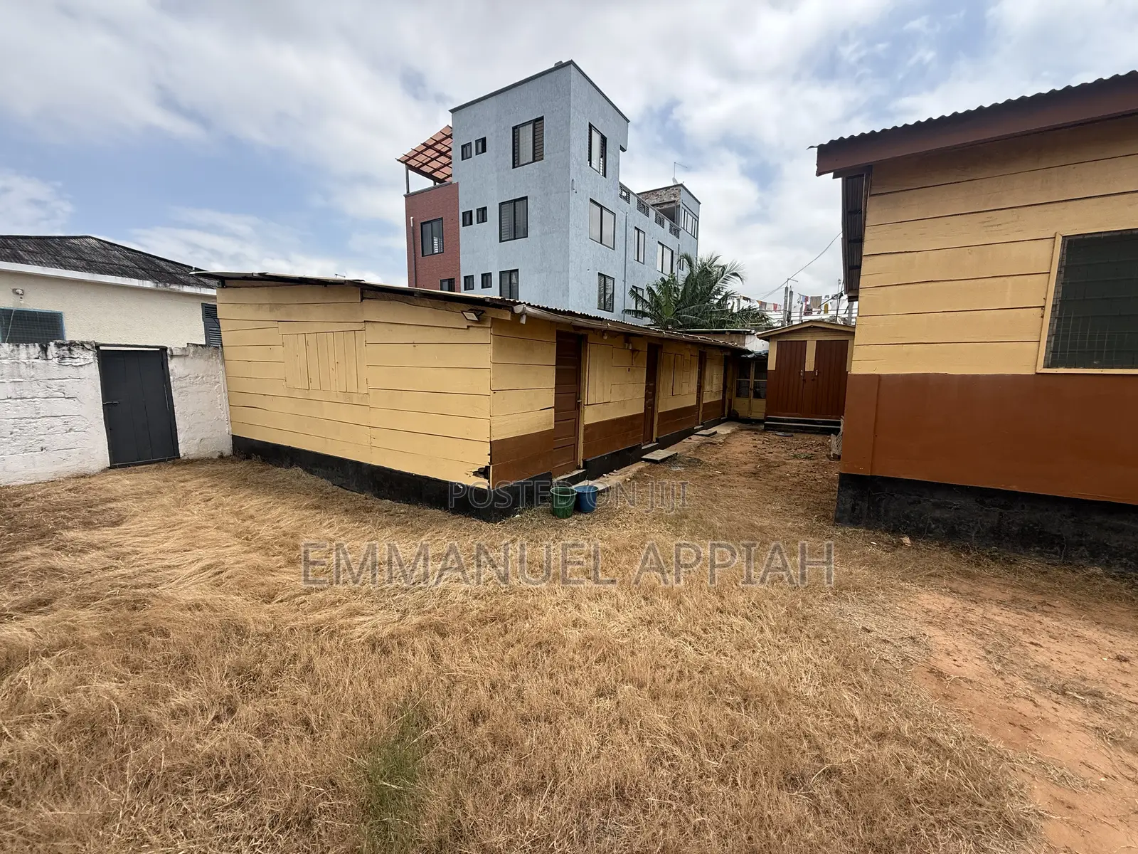 70/120 Land for Sale at Laterbiokoshei