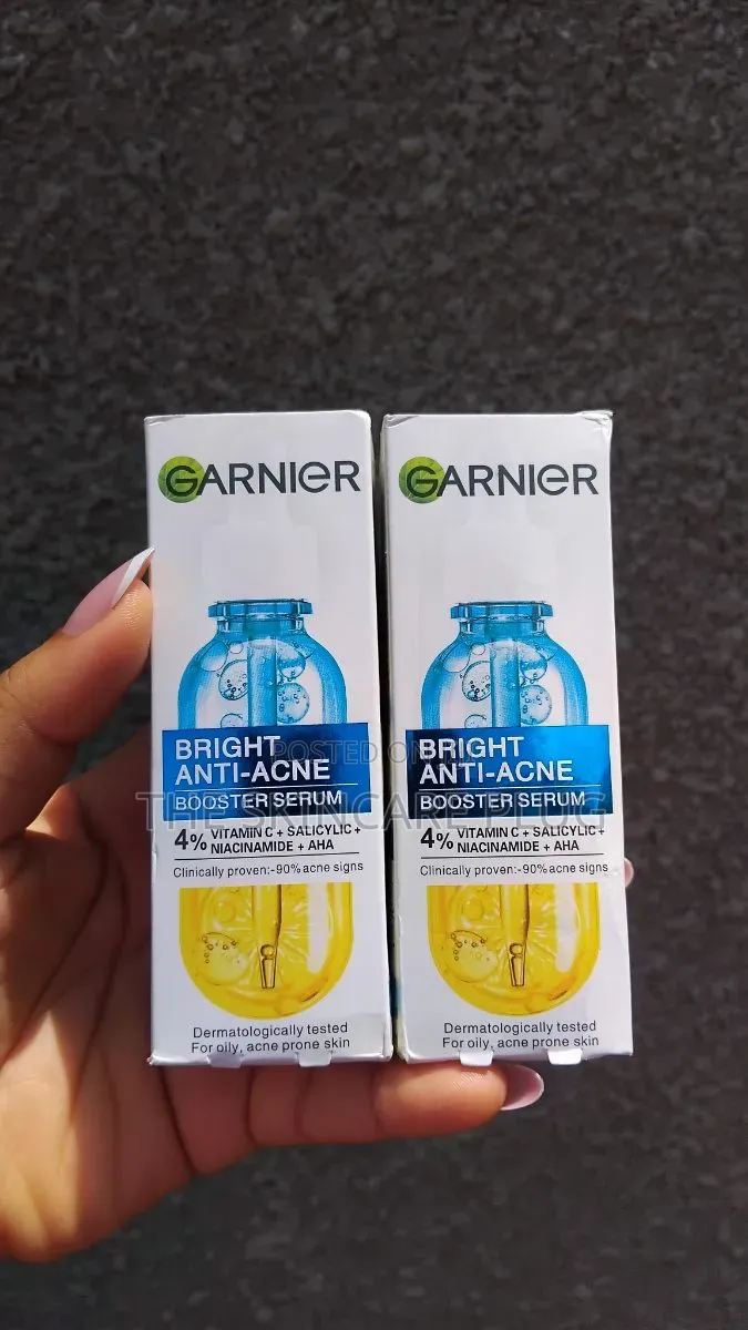 Garnier Bright Complete Anti-Acne Booster Serum