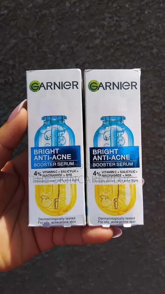 Garnier Bright Complete Anti-Acne Booster Serum