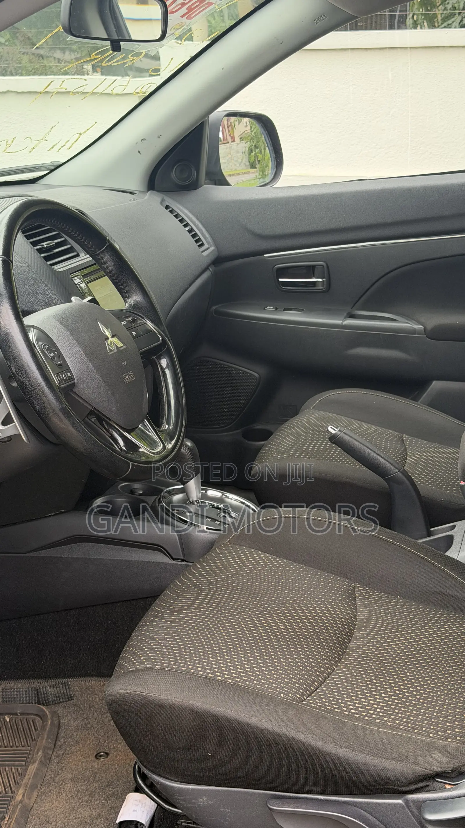 Mitsubishi Outlander 2016 Gray
