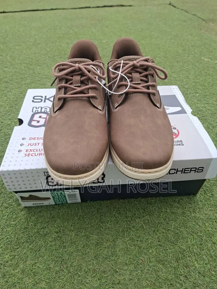 Sketchers Sneakers