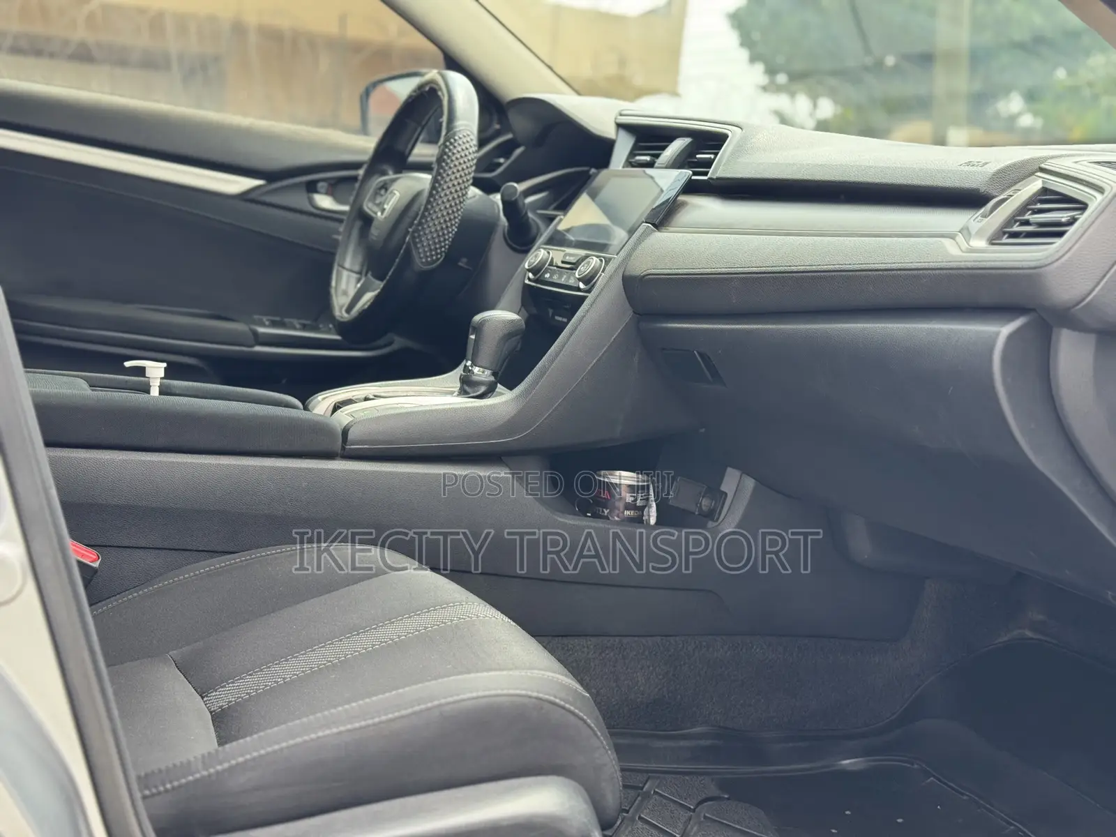 Honda Civic EX-L Sedan 2018 Silver
