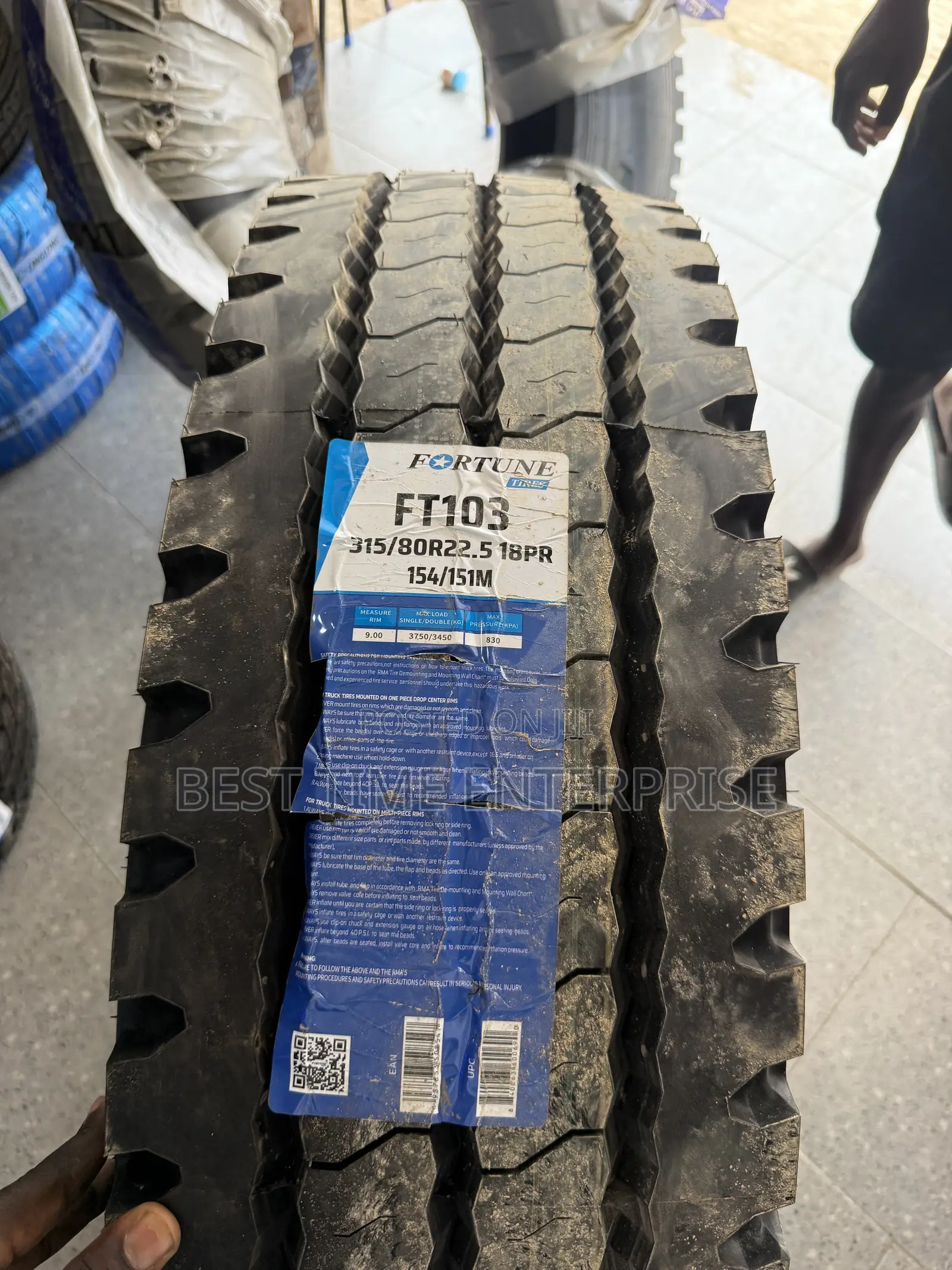 315/80 R22.5 Fortune Tyres Available Nee