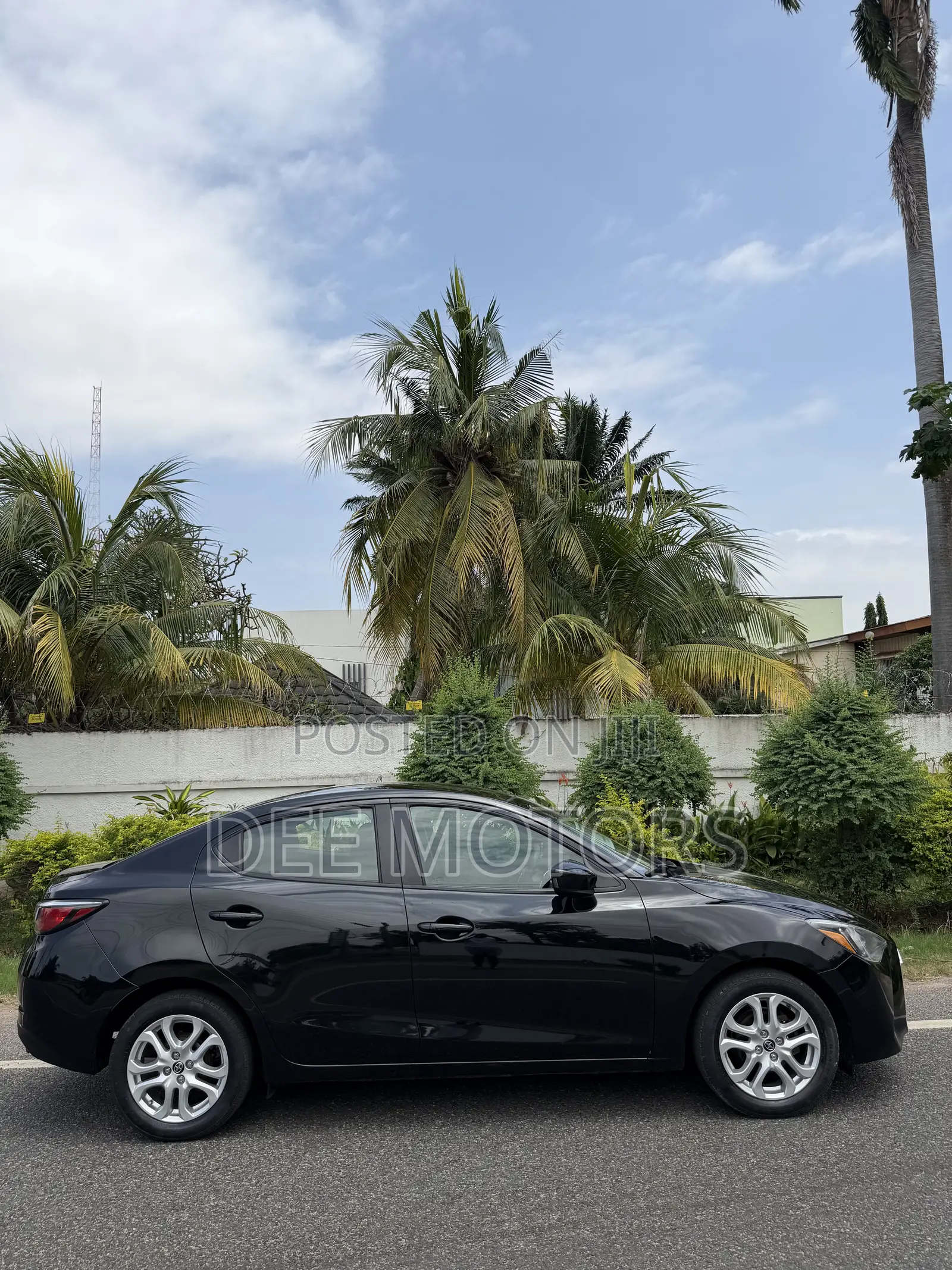 Toyota Yaris iA 1.5 FWD 2016 Black