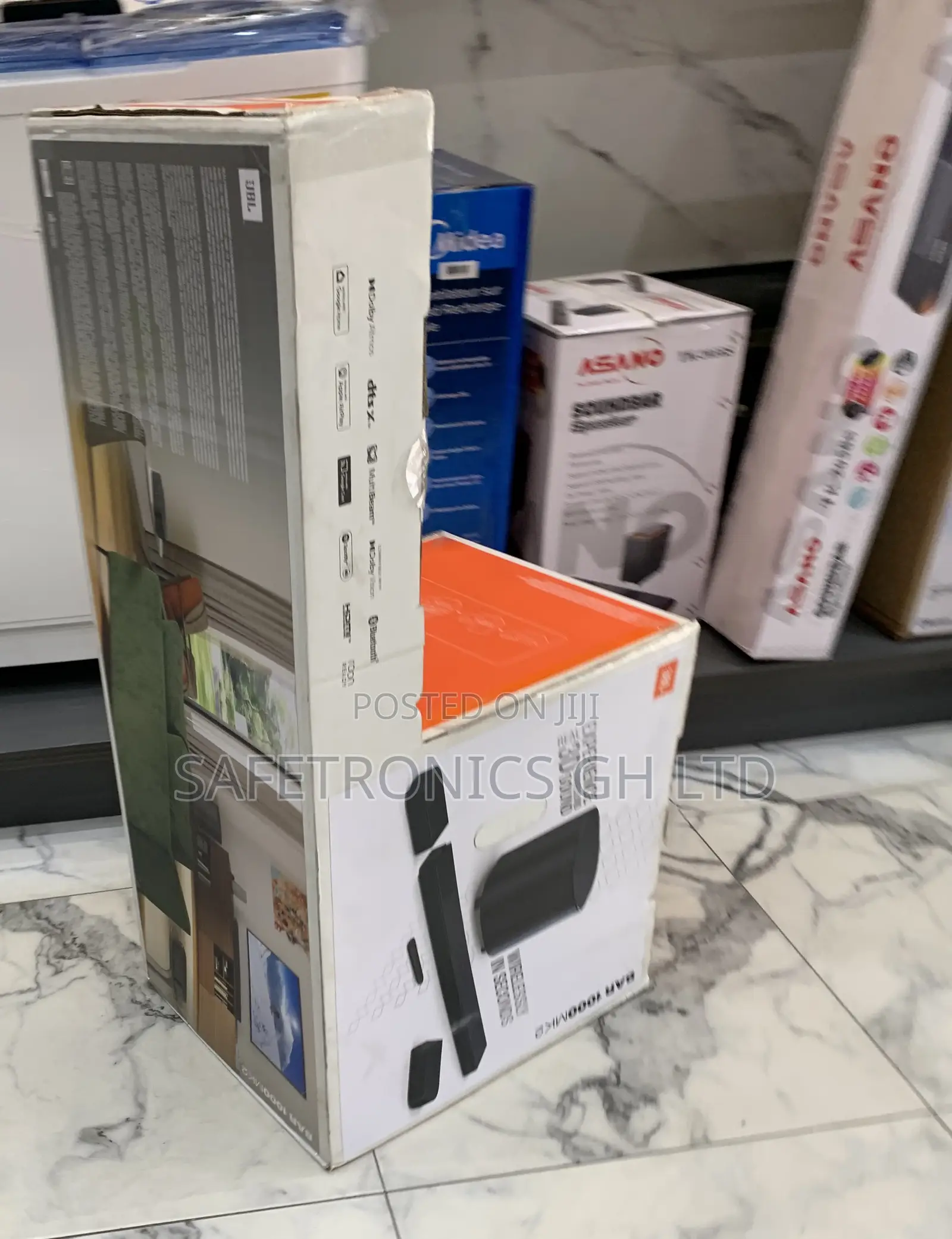 Ultra Modern JBL Bar 1000mk2-7.1.4 Channel Soundbar System