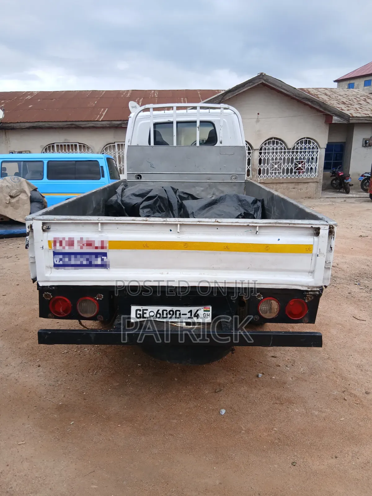 Bongo Frontier Point 4 in Good Condition