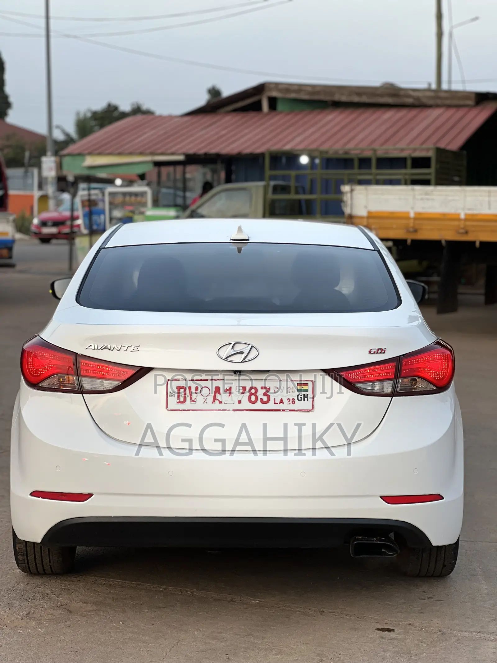 Hyundai Avante 2015 White