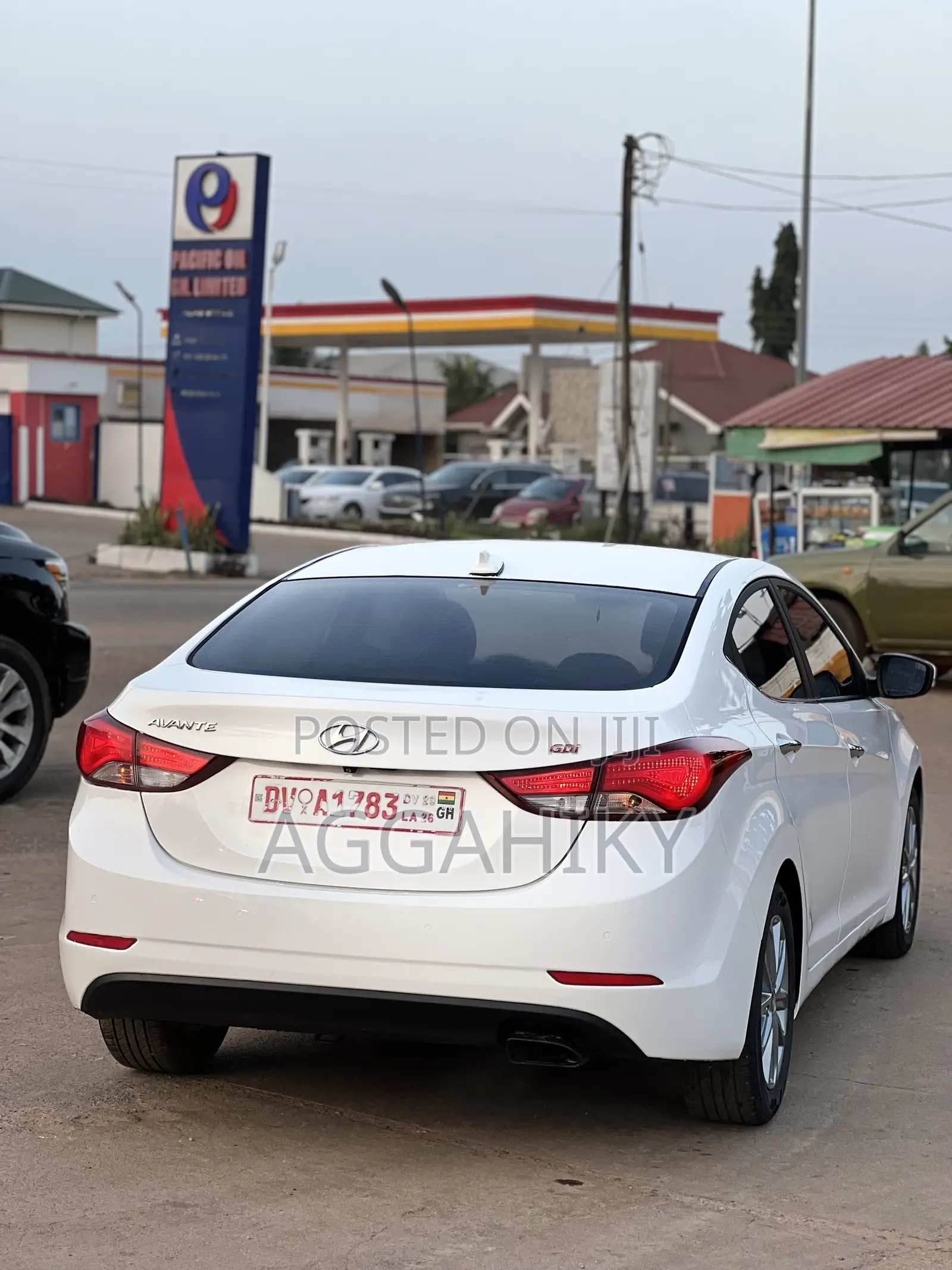 Hyundai Avante 2015 White