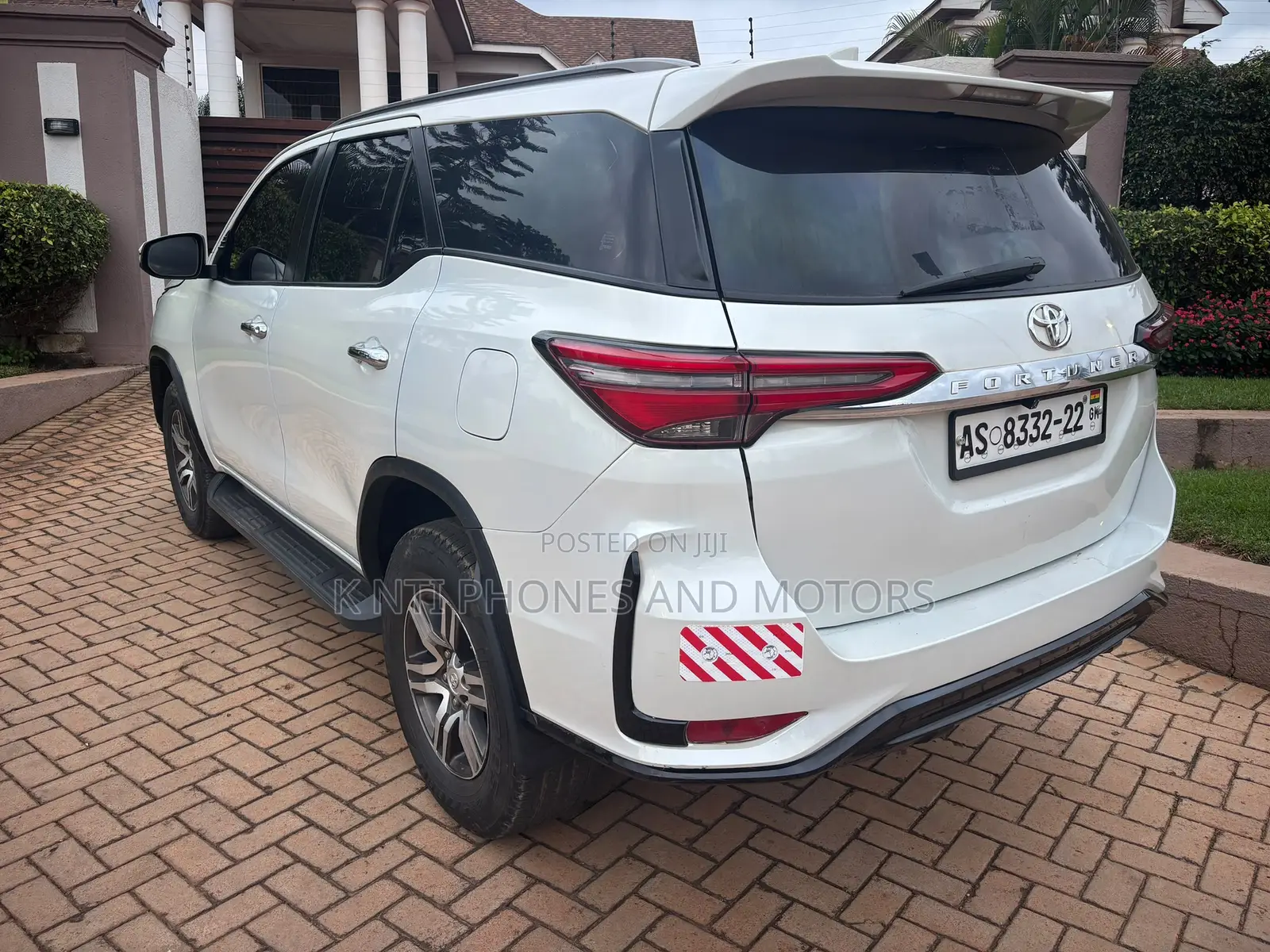 Toyota Fortuner 2.7 AWD 2018 White