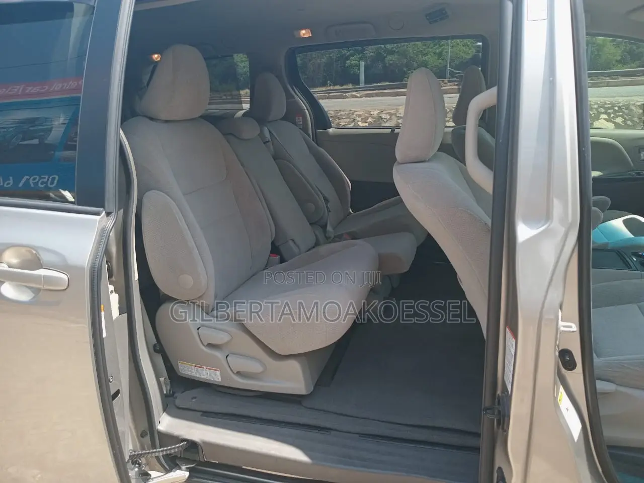 Toyota Sienna 2016 Silver