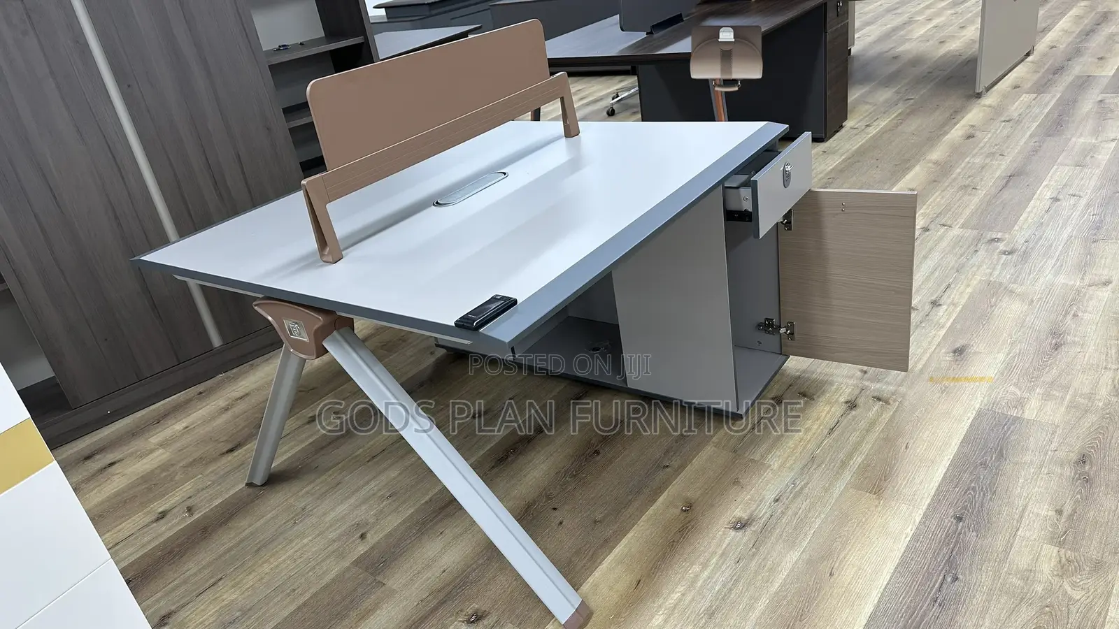 Workstation ( 25A5 - 2)
