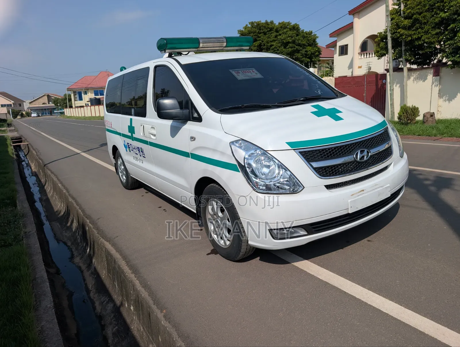 Hyundai Starex 2016 White