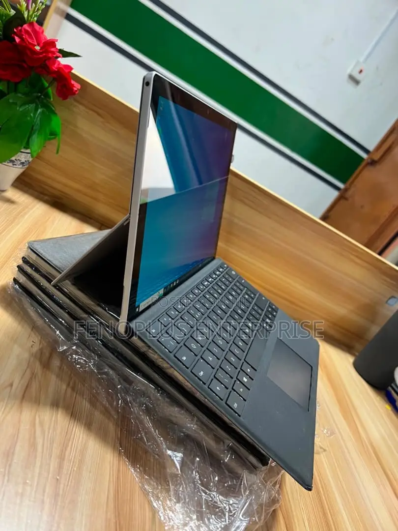 Laptop Microsoft Surface Pro 7 8GB Intel Core i5 SSD 256GB
