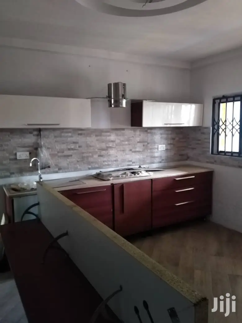 3bdrm Apartment in Ben Properties, Ga East Municipal for rent