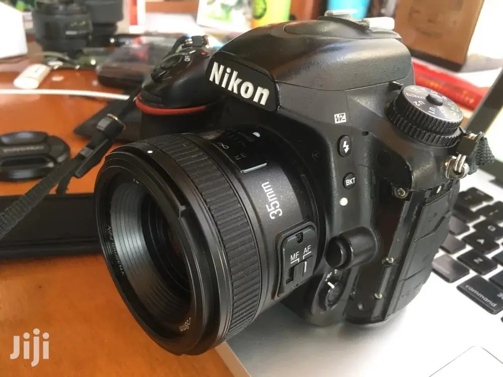 35mm Nikon Camera Lens (Yongnuo)