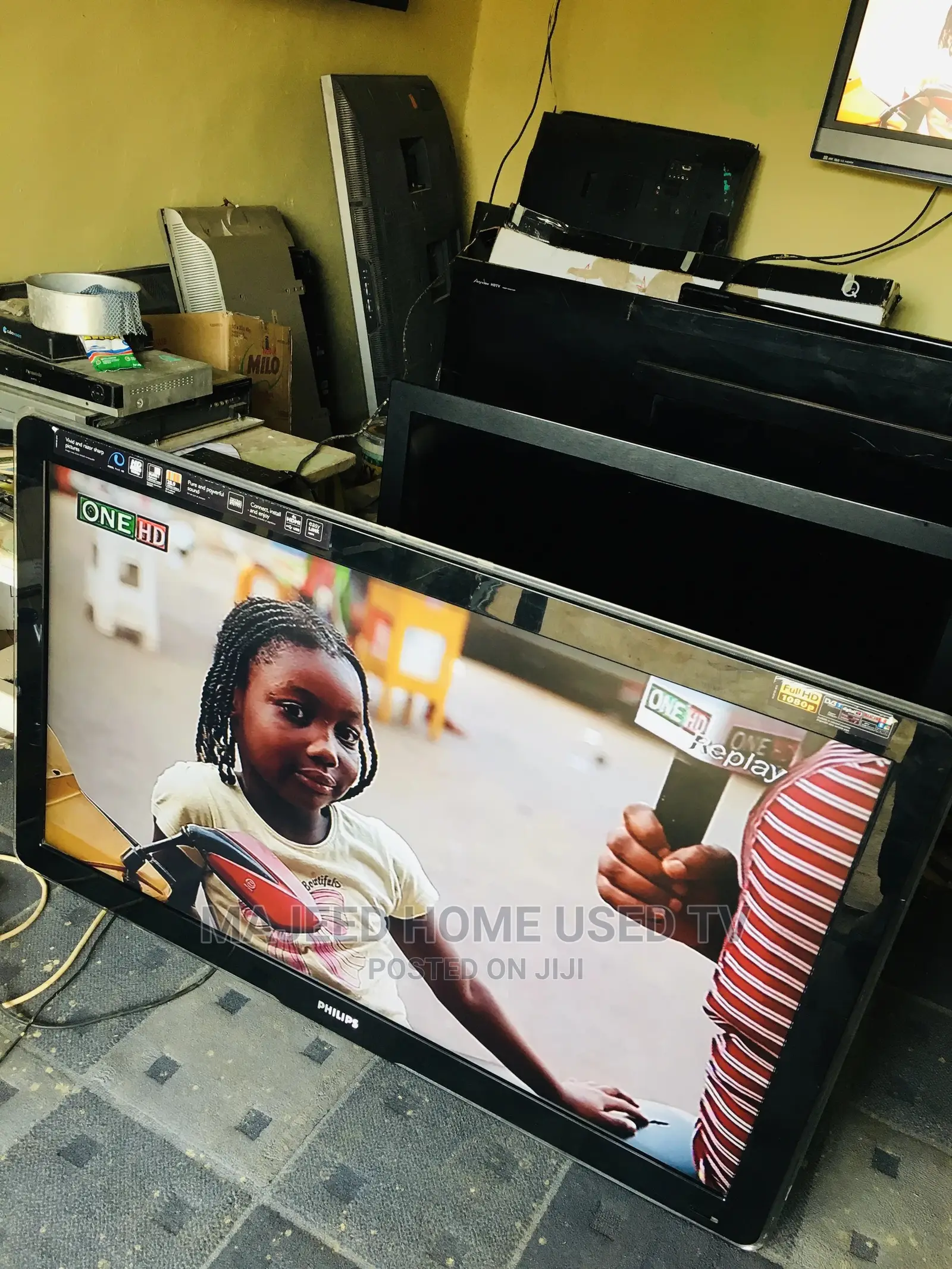 47inches Philips Digital Tv