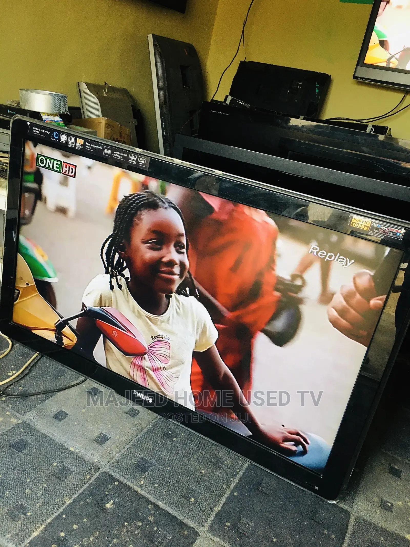 47inches Philips Digital Tv