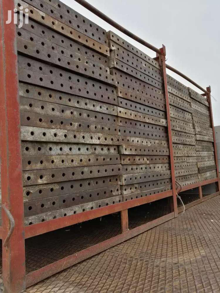 Decking/Props/Retaining Walls/Pillars/Gutters /Pools/Sca