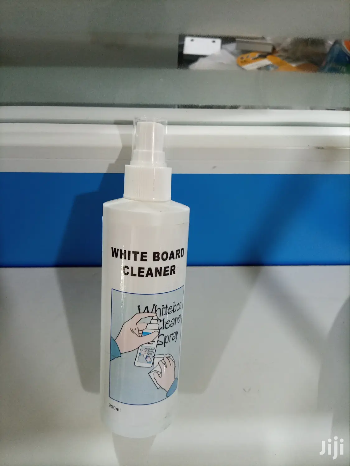 White Board Cleaner