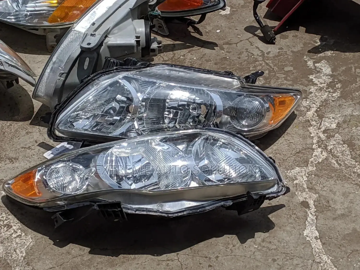 Toyota Corolla 2010 Headlights