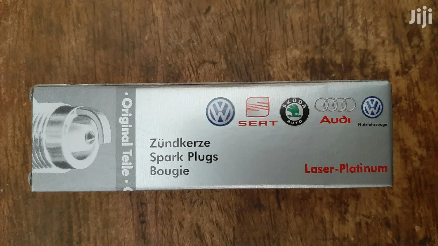 4x NGK Laser Platinum Plugs For Volkswagen Golf And Audi