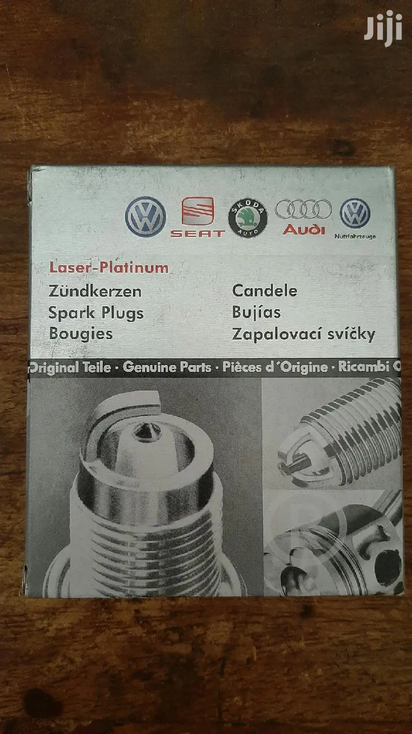 4x NGK Laser Platinum Plugs For Volkswagen Golf And Audi