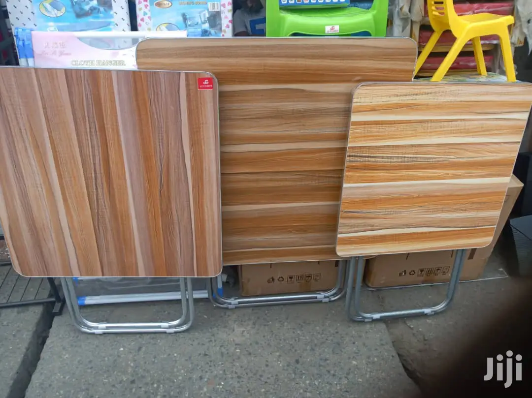 Foldable Table