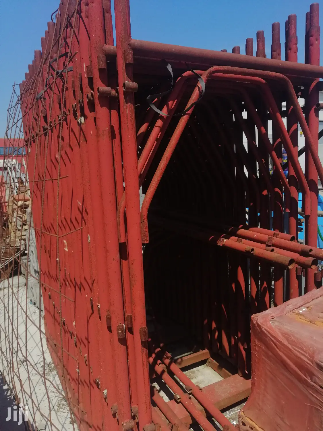 Scaffolds/Retaining Wall/Decking/Wood/Props/Formwork/Pillars