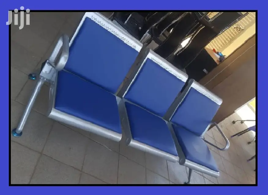 Waiting Chair Leather.