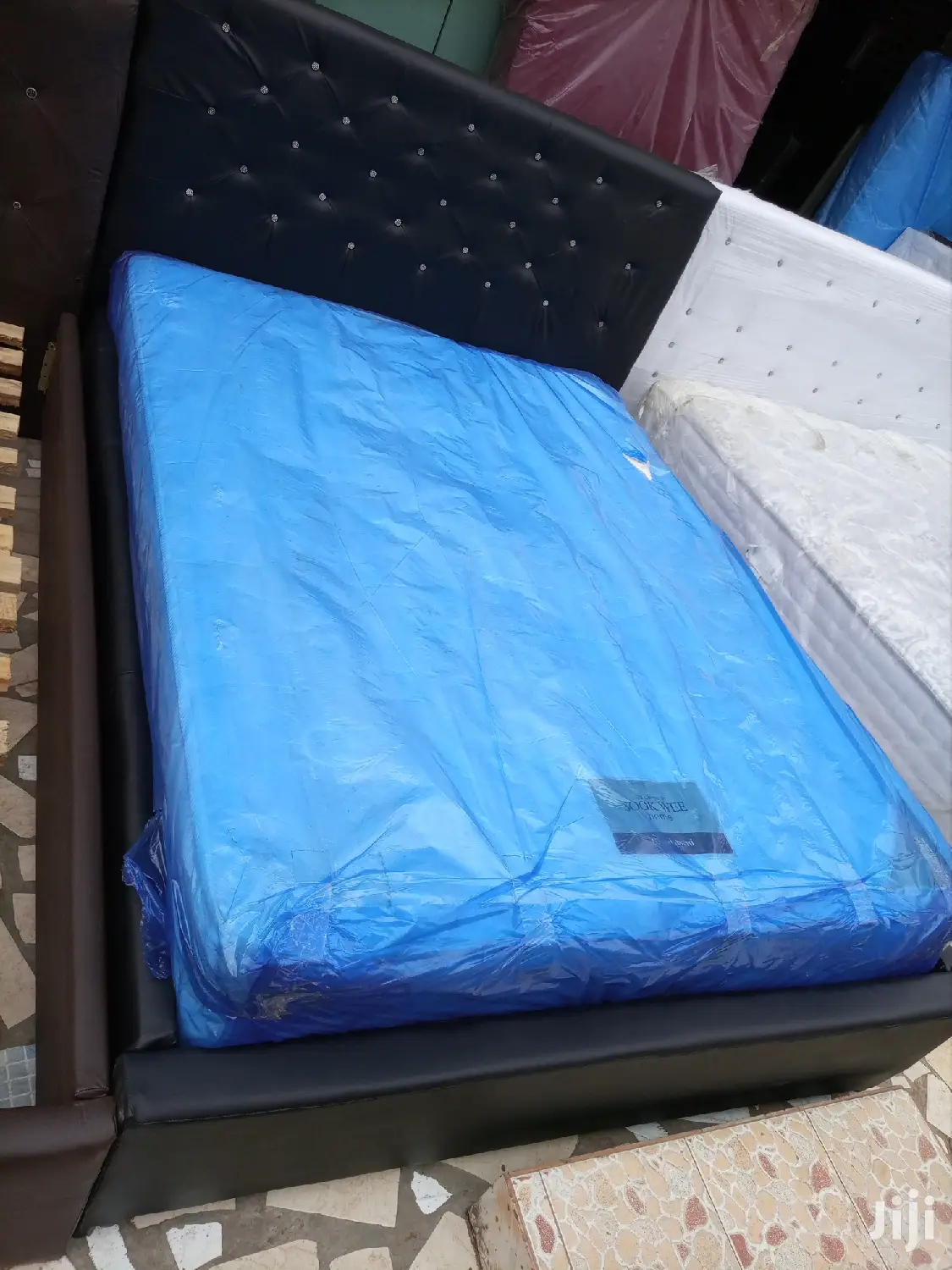 Double Black Bed With Matress