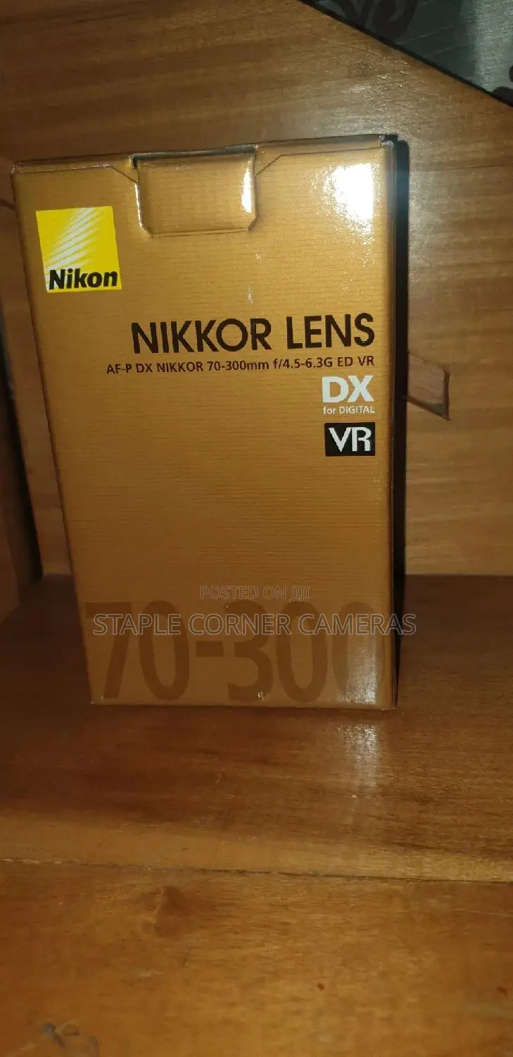 Nikon Af-P 70-300mmg ED Zoom Lens