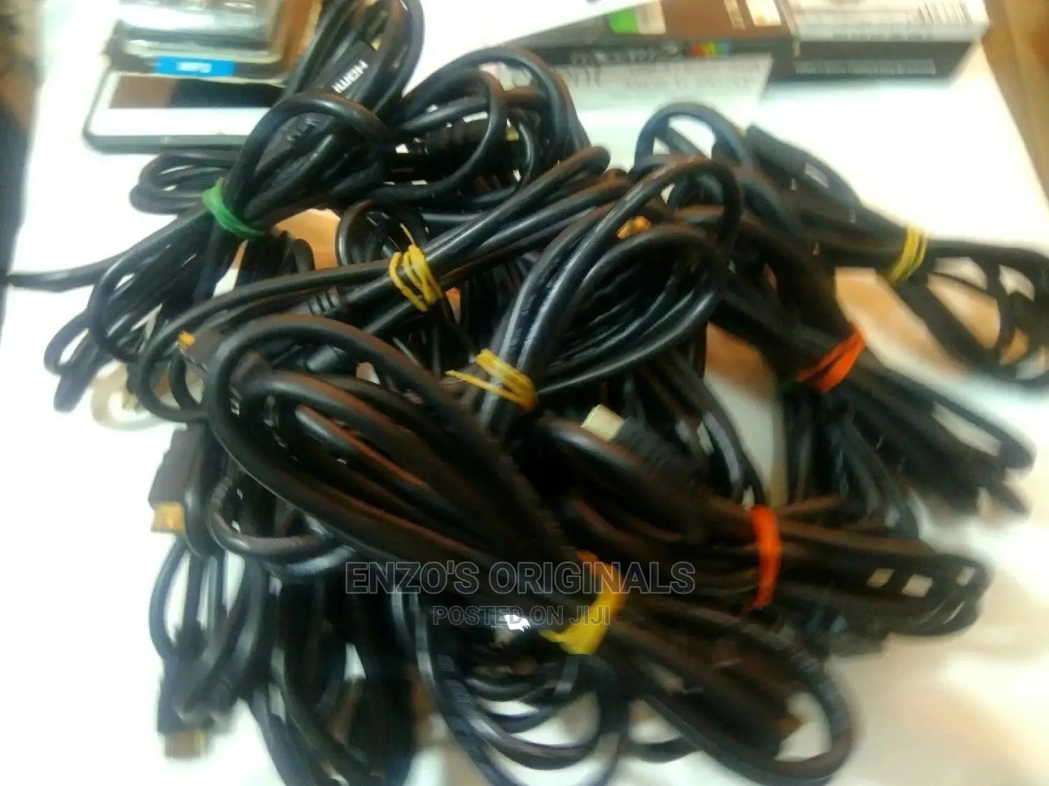 HDMI Cables High Quality and Resolution. Assorted Brands