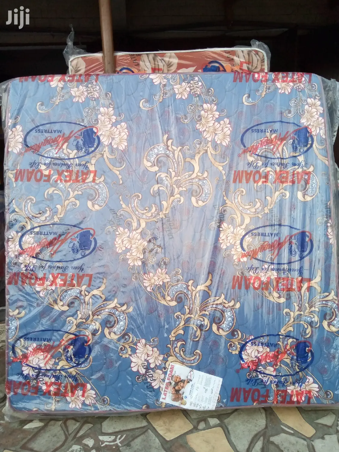 Mattress - 12" Queen Size(Latex Foam)
