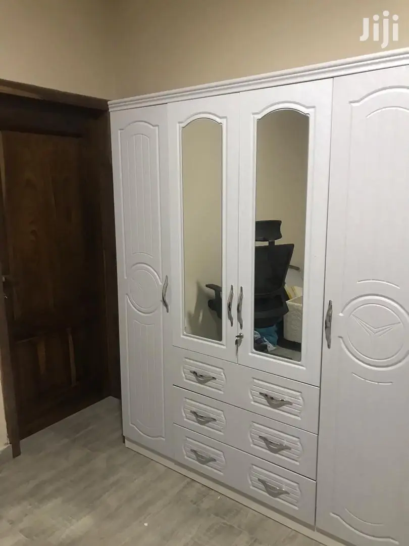Wardrobe 4 in 1