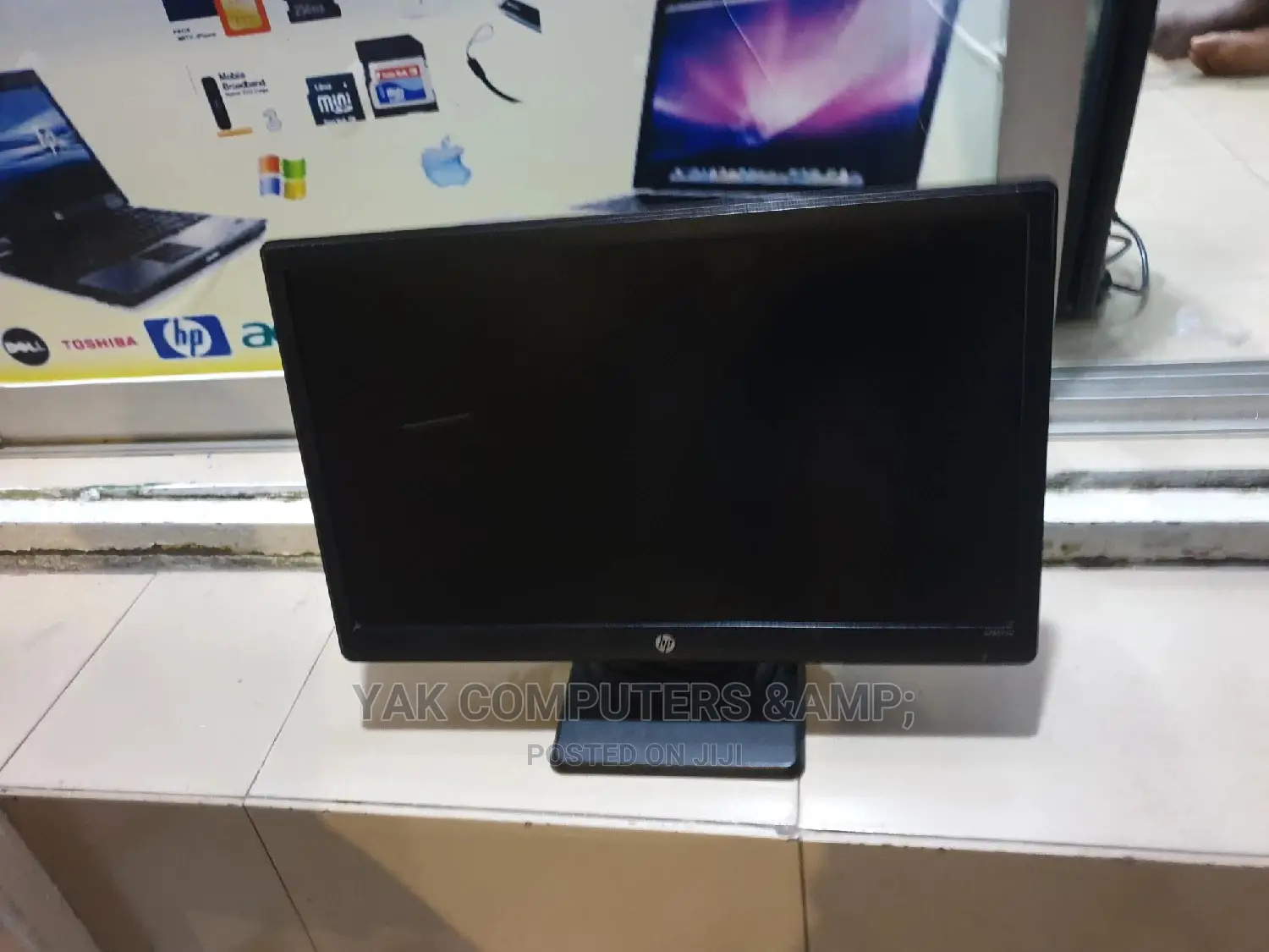 19inch Wide Hp Monitor With Dvi and Vga