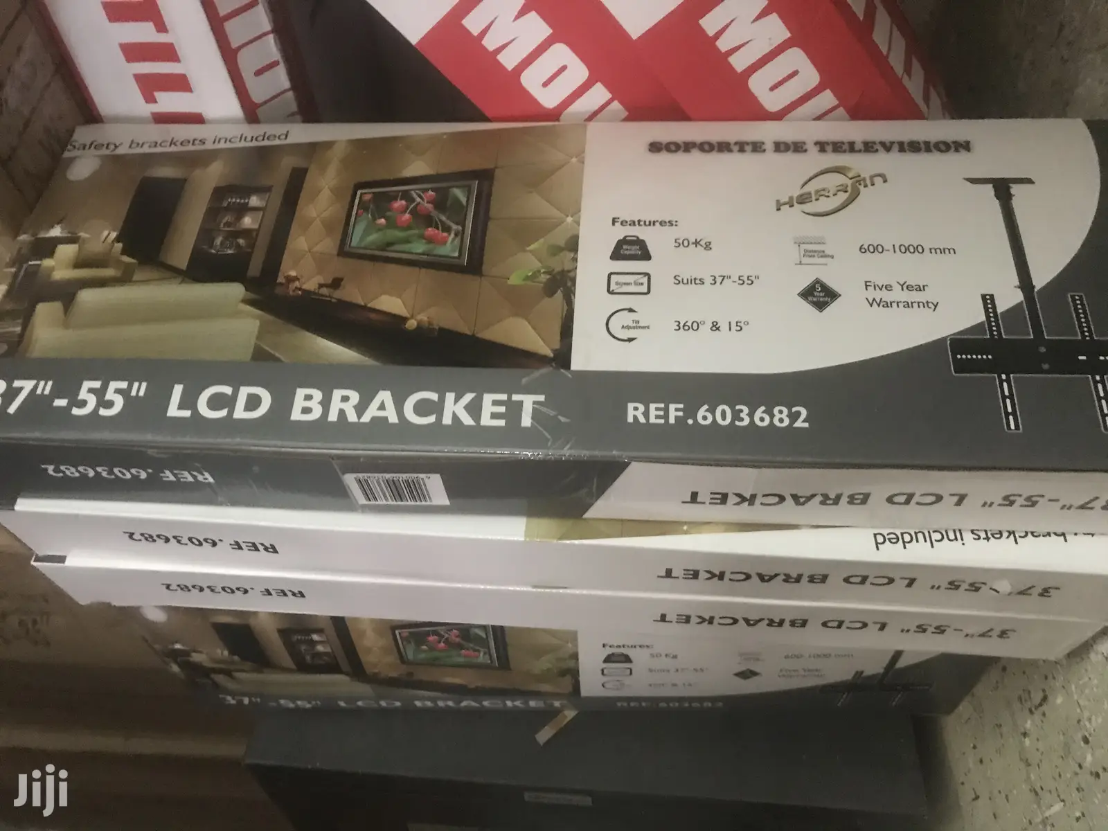 Ceiling TV Mount Fits Most 37-55inch LCD LED Plasma Panel