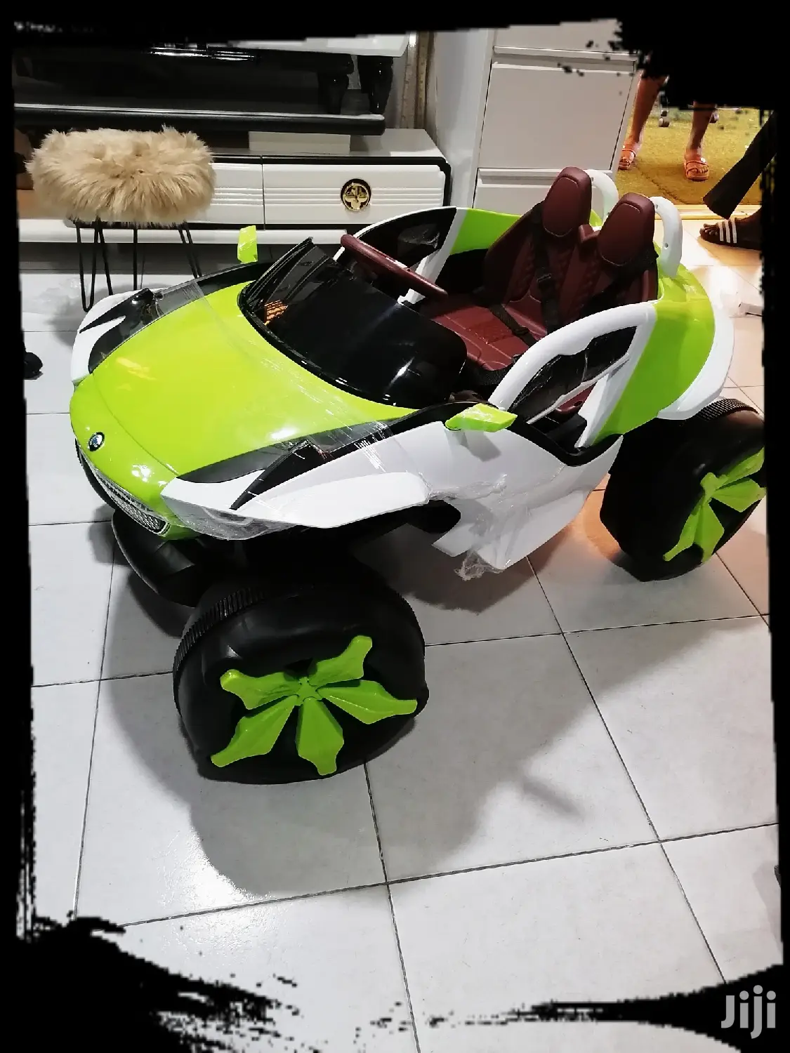Kid's Playing Car