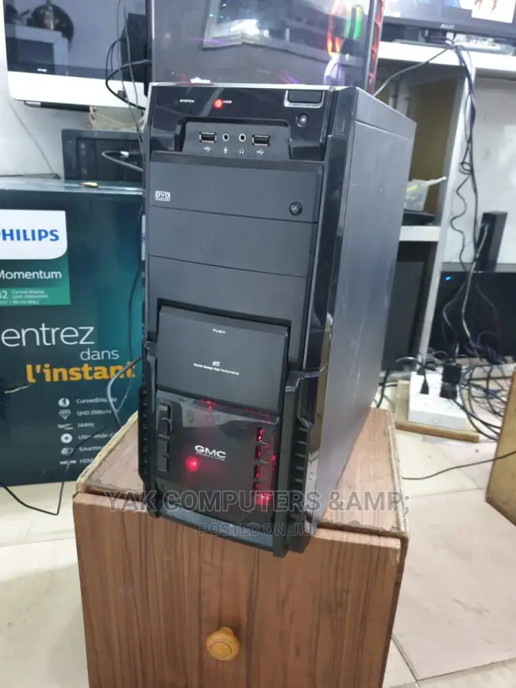 Desktop Computer Asus 12GB Intel Core I7 HDD 1T
