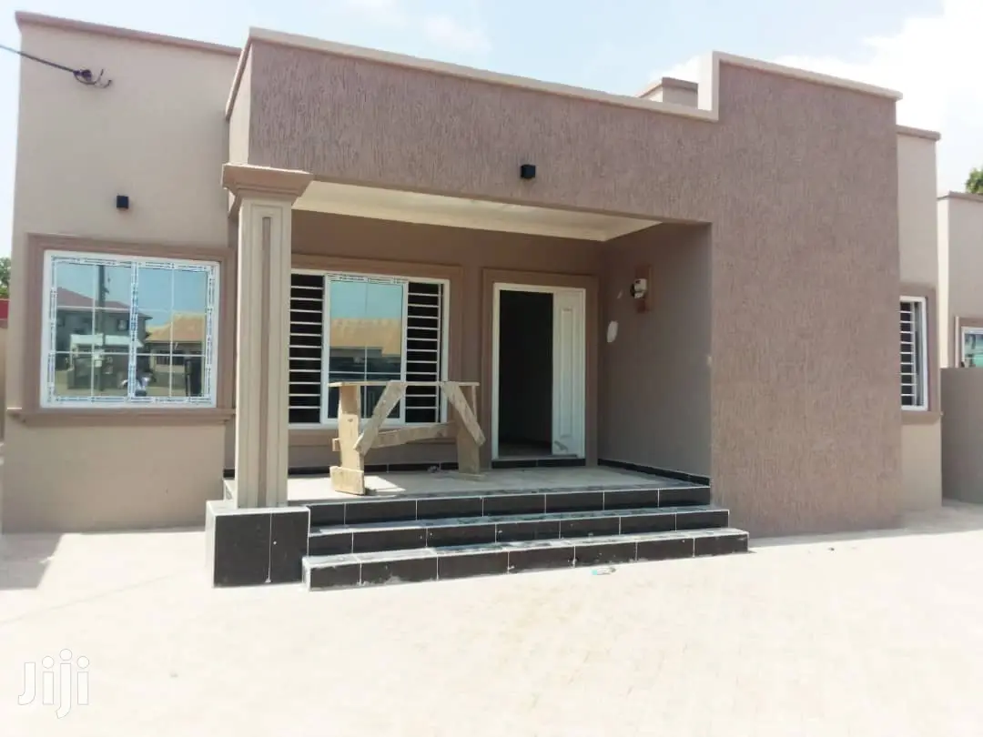 4bdrm House in Spintex for Sale