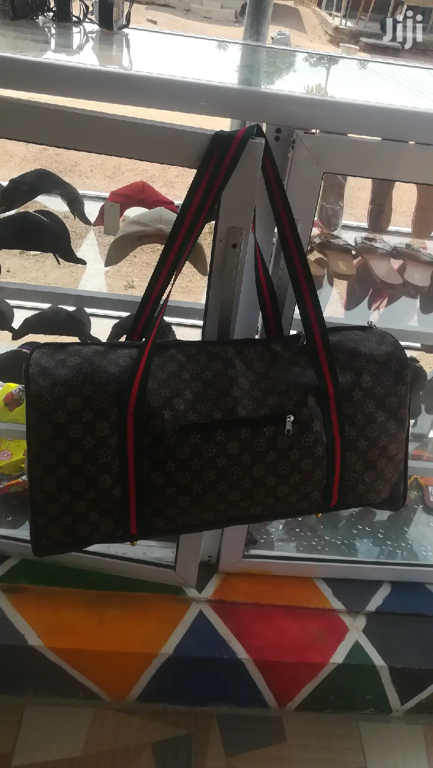 Quality Duffel Traveling Bag