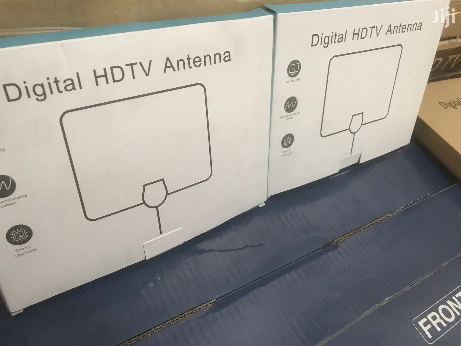 HD / UHF / FM Flat Indoor Antenna. HDTV 1080P, 1080i, 720P
