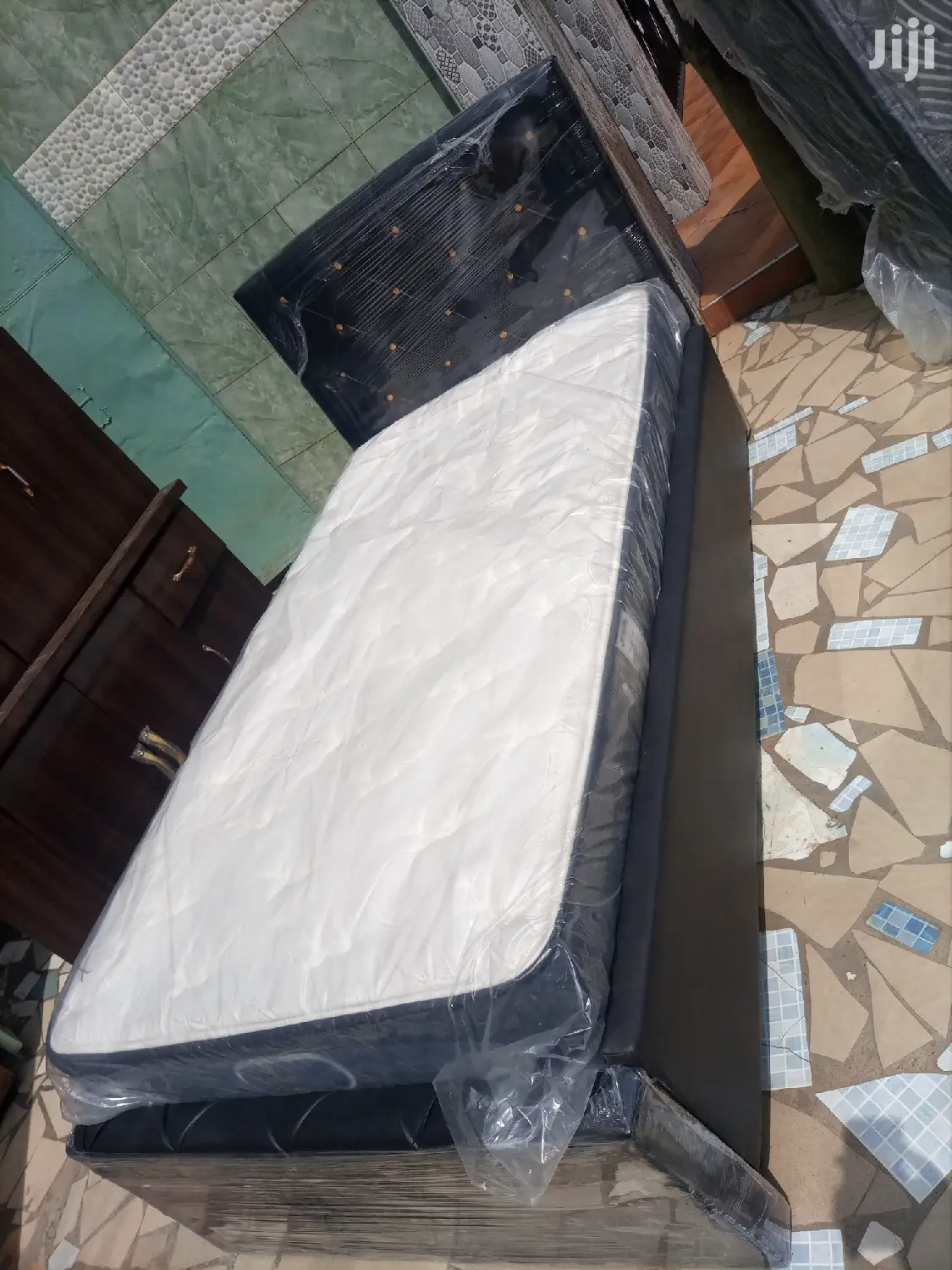 Lovely One and Half Bed With Matress Free Delivery