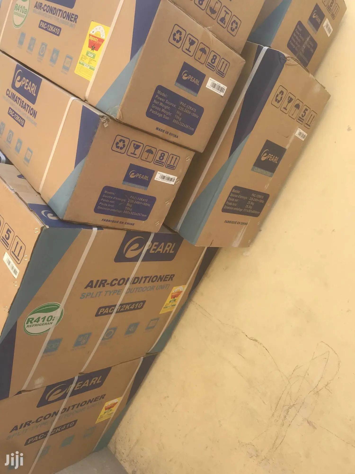 A Chilling Pearl 1.5HP R410a Split Air Conditioner