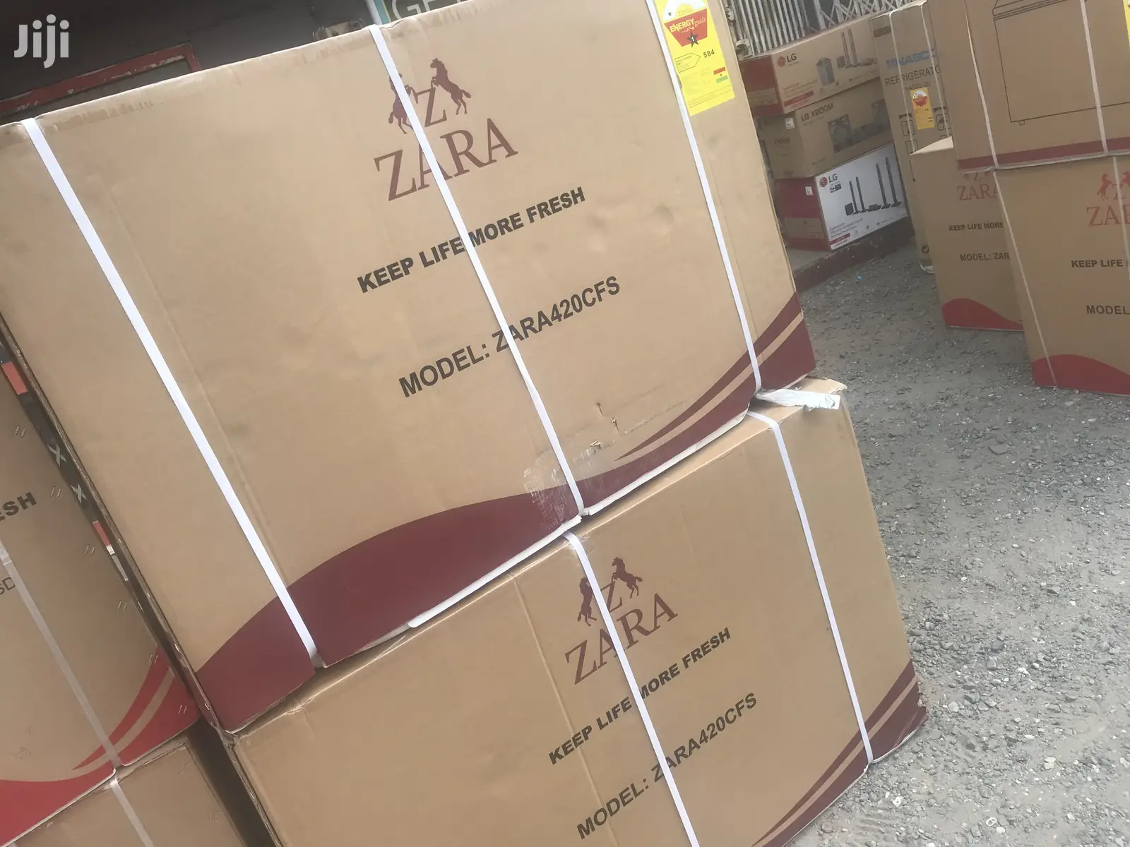Zara-420 Chest Freezer (380 Ltrs) Fast Cooling