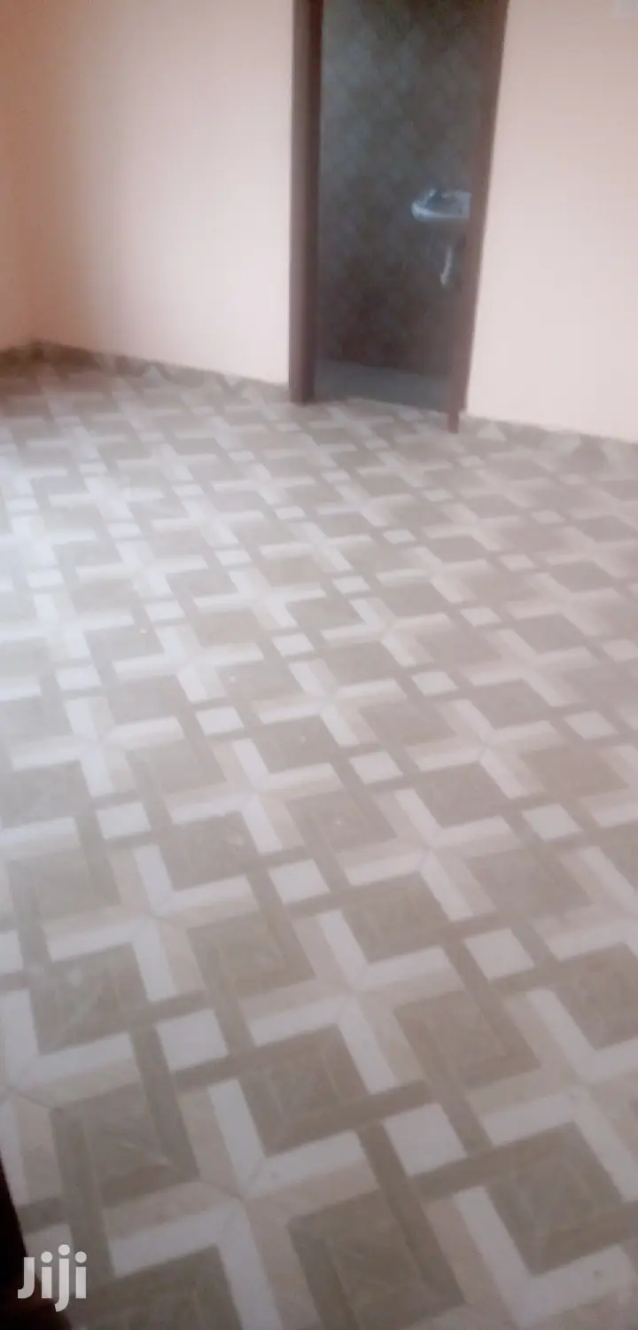 2bdrm House in De-Icons Real Estate, Awutu Senya East Municipal