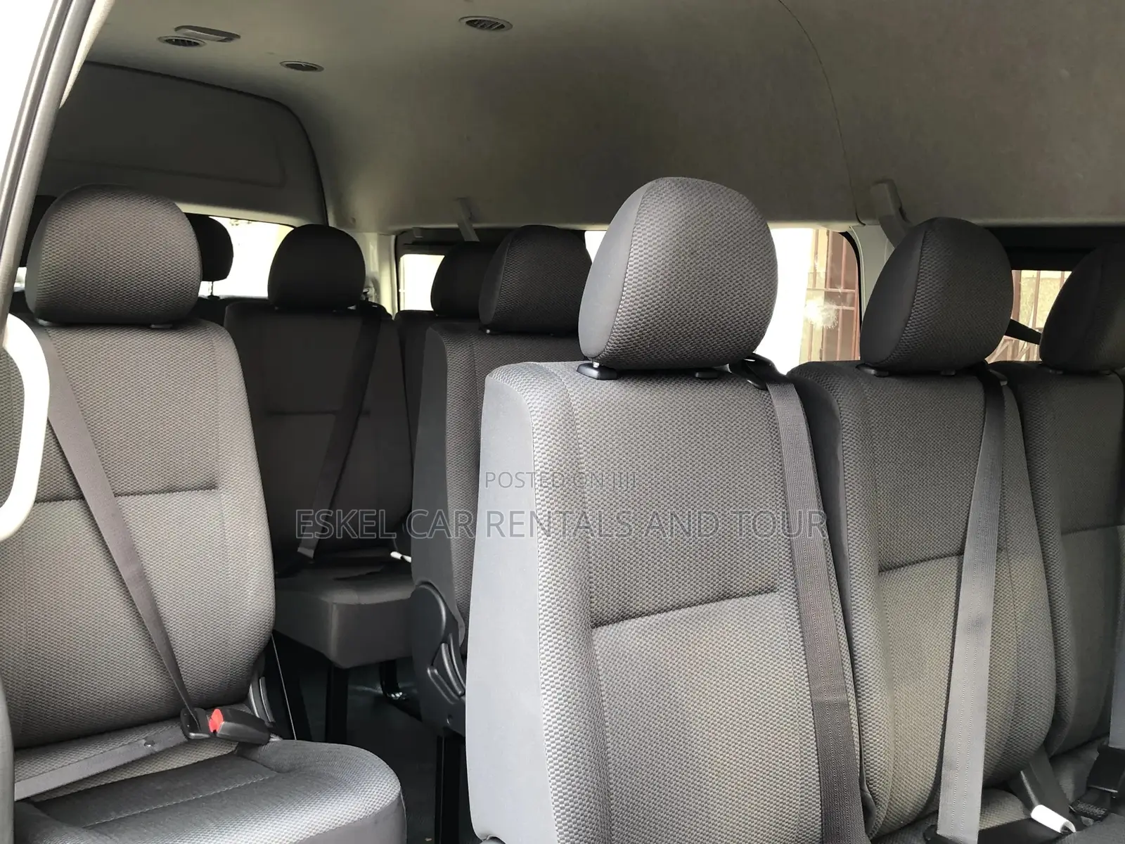 Buses for Rent? Toyota Hiace Bus for Rental