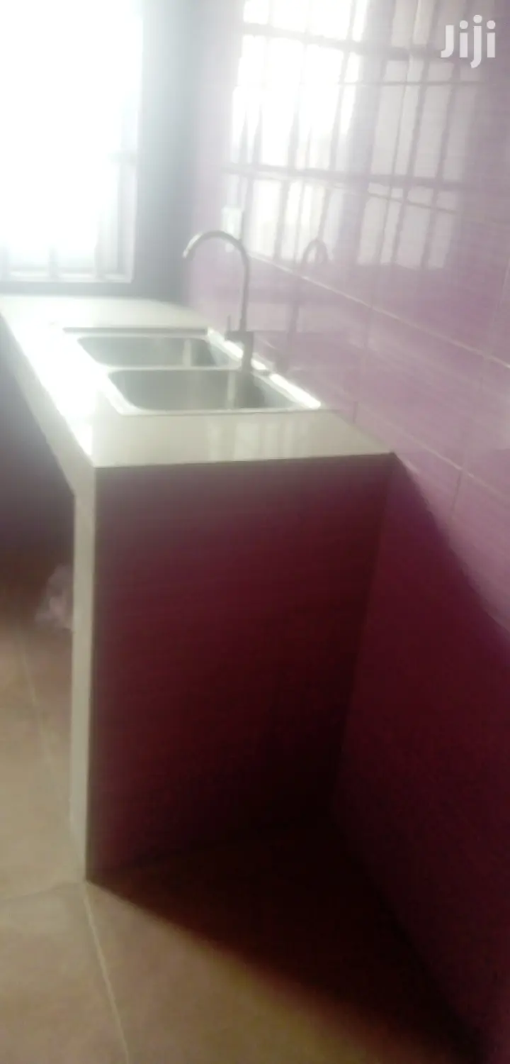 2bdrm Duplex in De-Icons Real Estate, Awutu Senya East Municipal