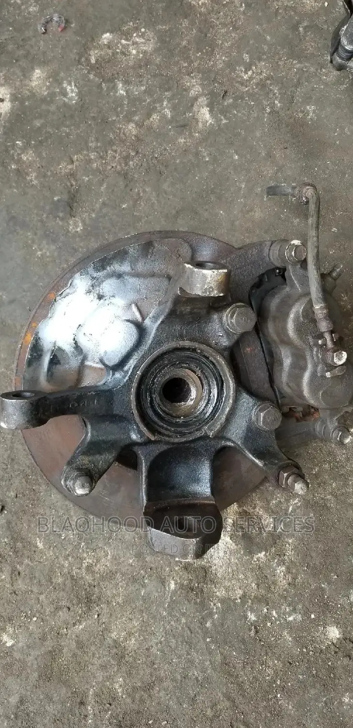 Nissan Hard Body Original Home Used Front Hub