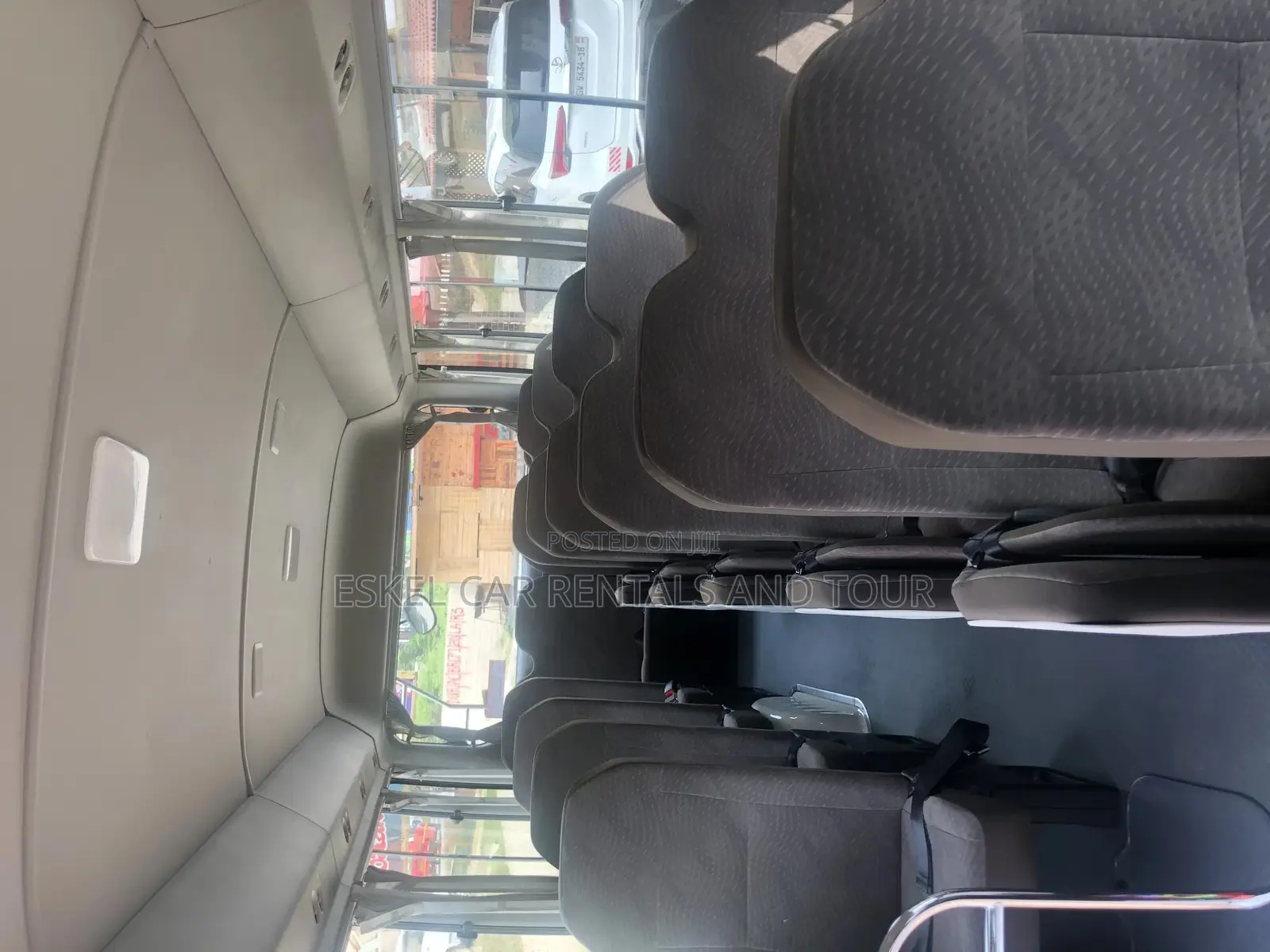 30 Seater Coaster Bus